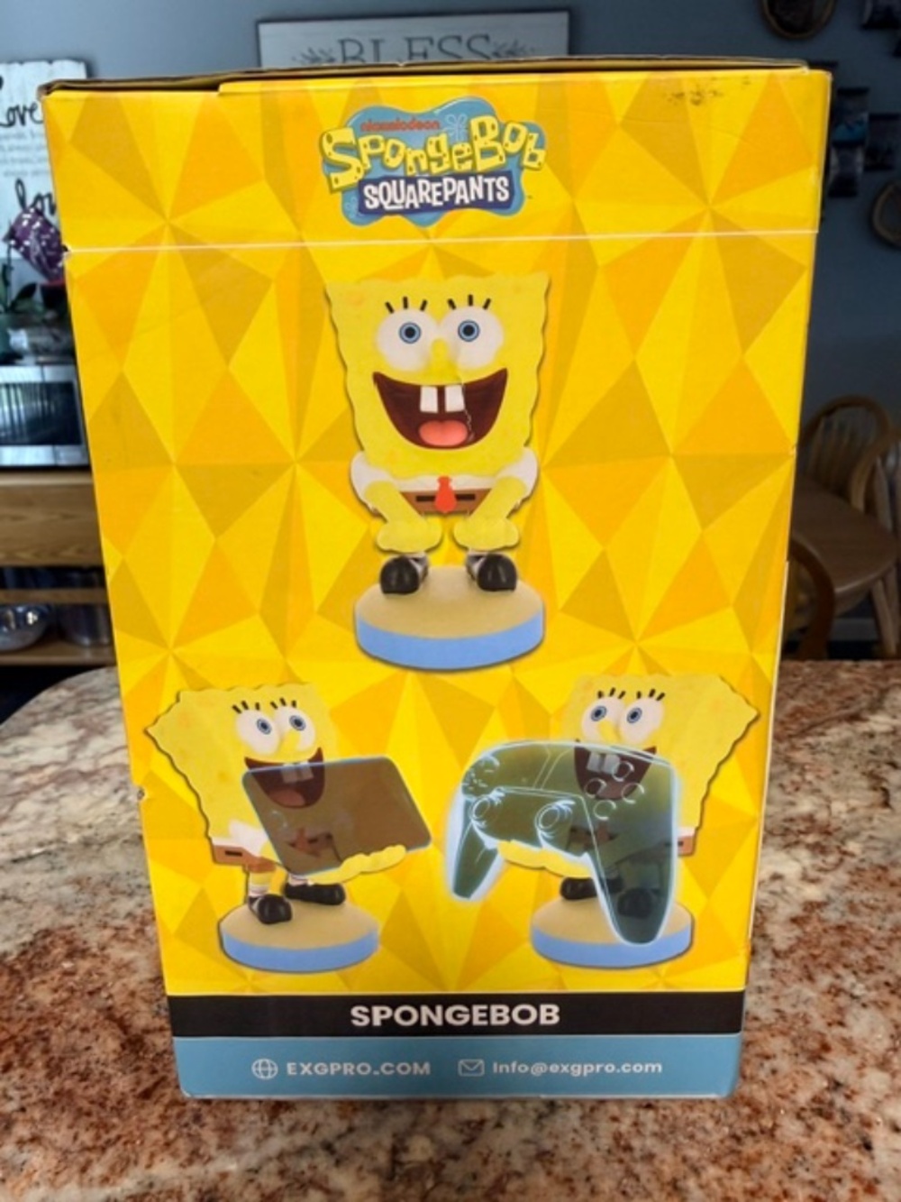 Spongebob Squarepants game controller holder - Picture 4 of 5